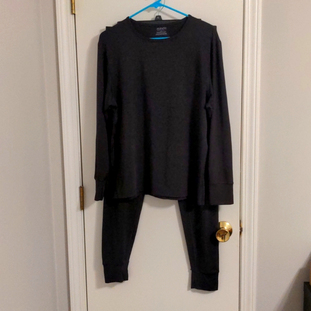 Men's Alfani lounge set